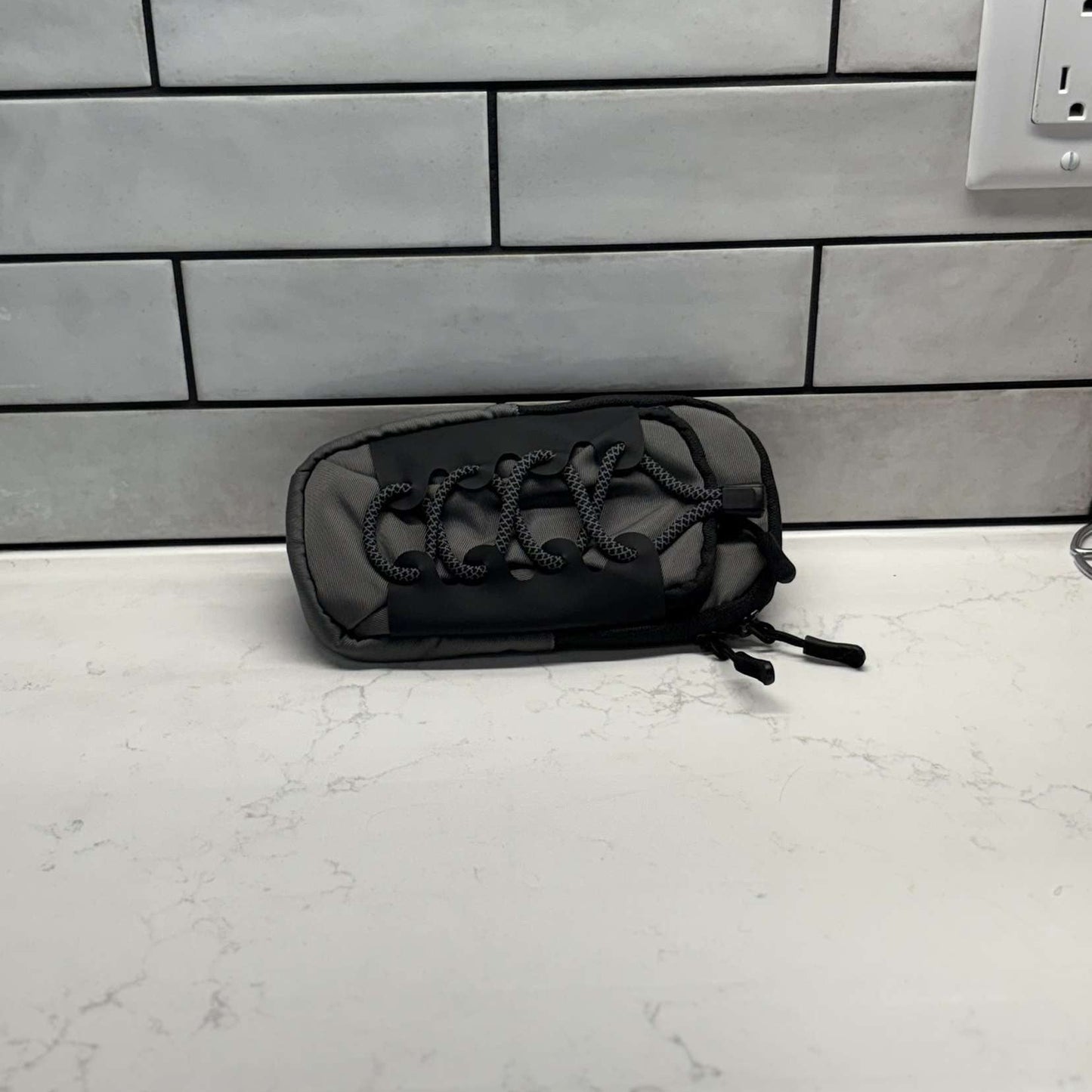 Rift phone bag