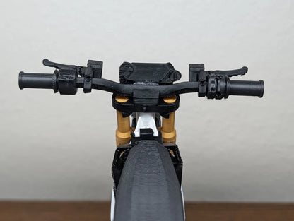 Mini Surron Ultra Bee scale (Electric Dirt Bike)